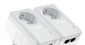 PLCs con dos puertos LAN 10/100 Mbps PLCs con dos puertos LAN 10/100 Mbps