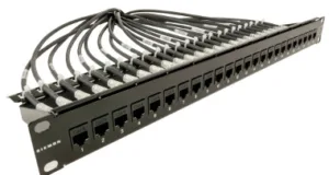 Panel acoplador con conexiones RJ45