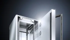 Refrigeración líquida de racks