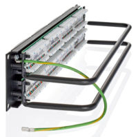 Panel de 24 puertos Cat6 UTP con PoE+ de 100 W